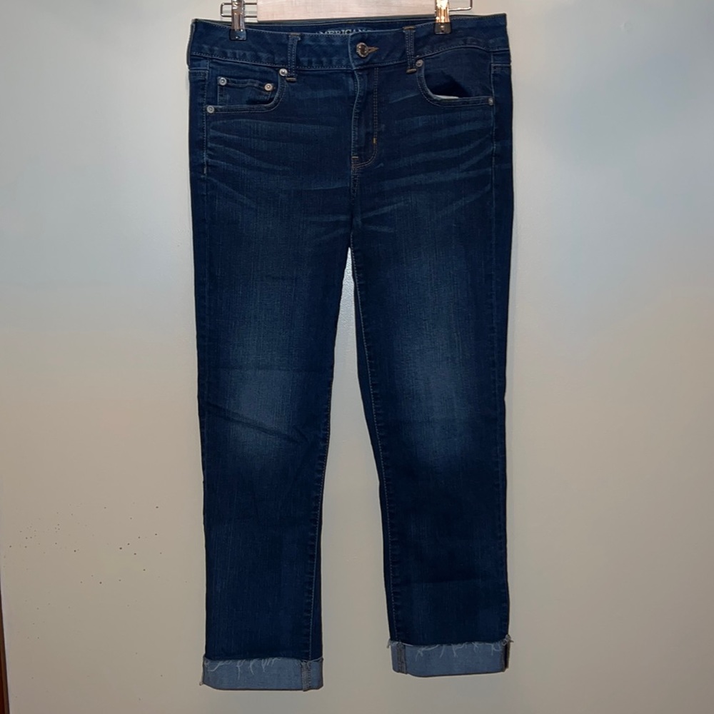 American Eagle Outfitters Super Stretch Straight Crop Mom Jean Size 10 Long